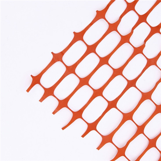 Orange Stretchable Road Safety Barriers 